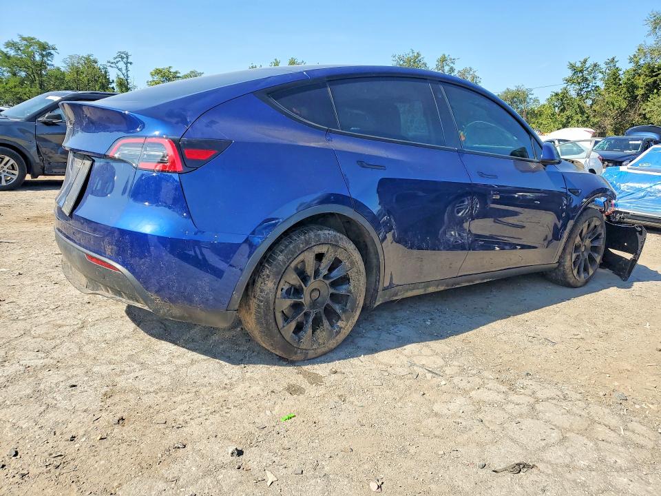 68912596 :رقم المزاد ، 5YJYGDEE0MF129647 vin ، 2021 Tesla Model Y مزاد بيع