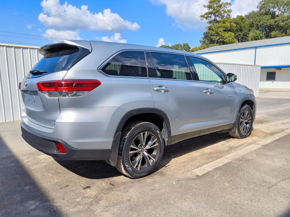 Продаж на аукціоні авто 2019 Toyota Highlander, vin: 5TDBZRFH0KS962931, номер лоту: 68607666