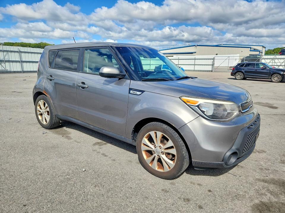 70464346 :رقم المزاد ، KNDJP3A54F7212427 vin ، 2015 Kia Soul مزاد بيع