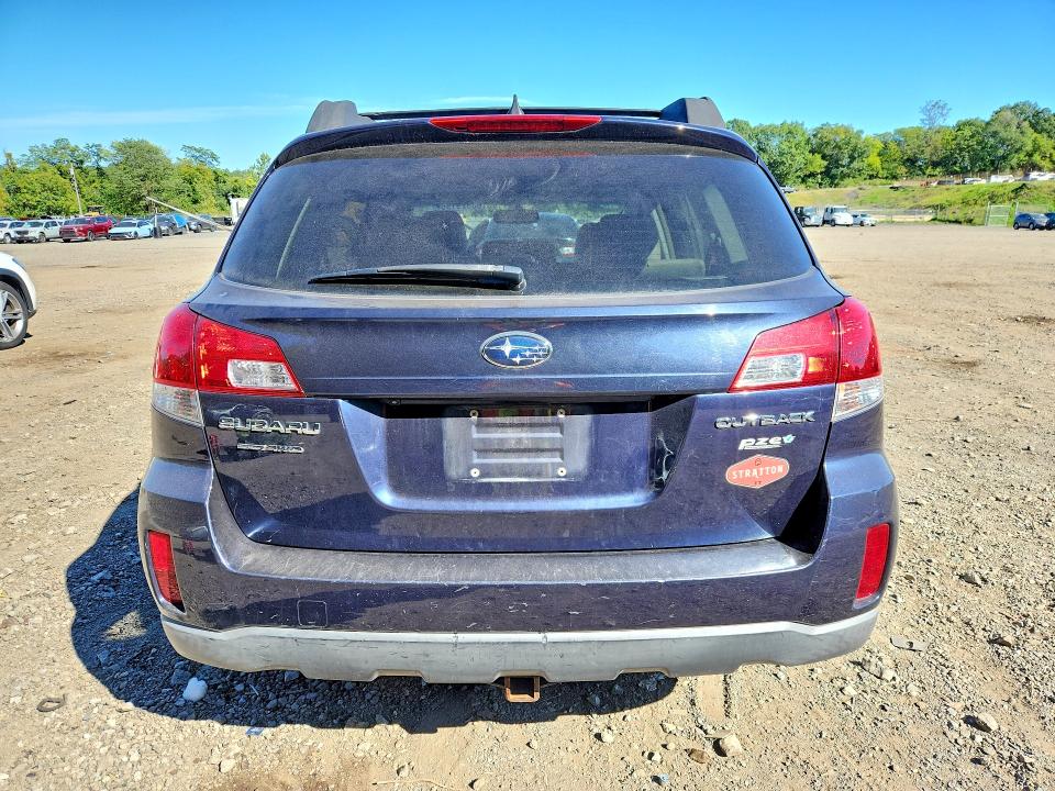 68679196 :رقم المزاد ، 4S4BRBKC0C3286450 vin ، 2012 Subaru Outback مزاد بيع