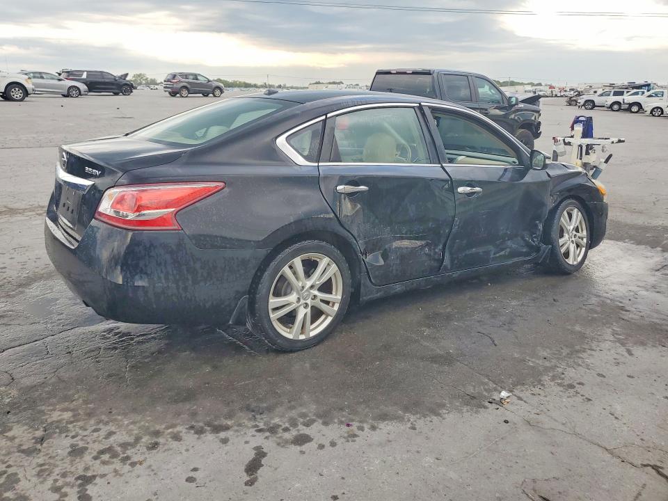 68093676 :رقم المزاد ، 1N4BL3AP2DC120714 vin ، 2013 Nissan Altima مزاد بيع