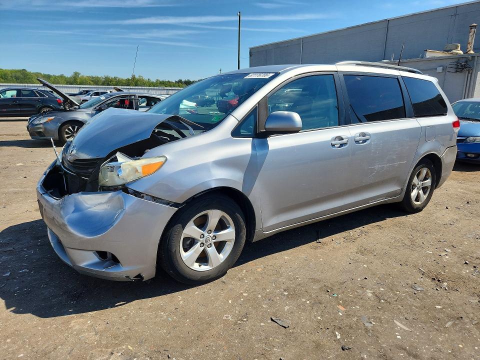 Продажа на аукционе авто 2011 Toyota Sienna, vin: 5TDKK3DC1BS093989, номер лота: 67776706