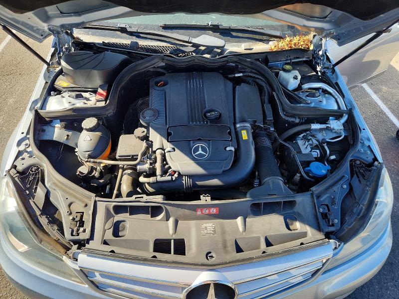67541706 :رقم المزاد ، WDDGF4HBXDA869690 vin ، 2013 Mercedes-benz C مزاد بيع