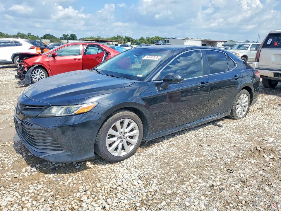 Продаж на аукціоні авто 2018 Toyota Camry, vin: 4T1B11HK0JU055006, номер лоту: 68742676
