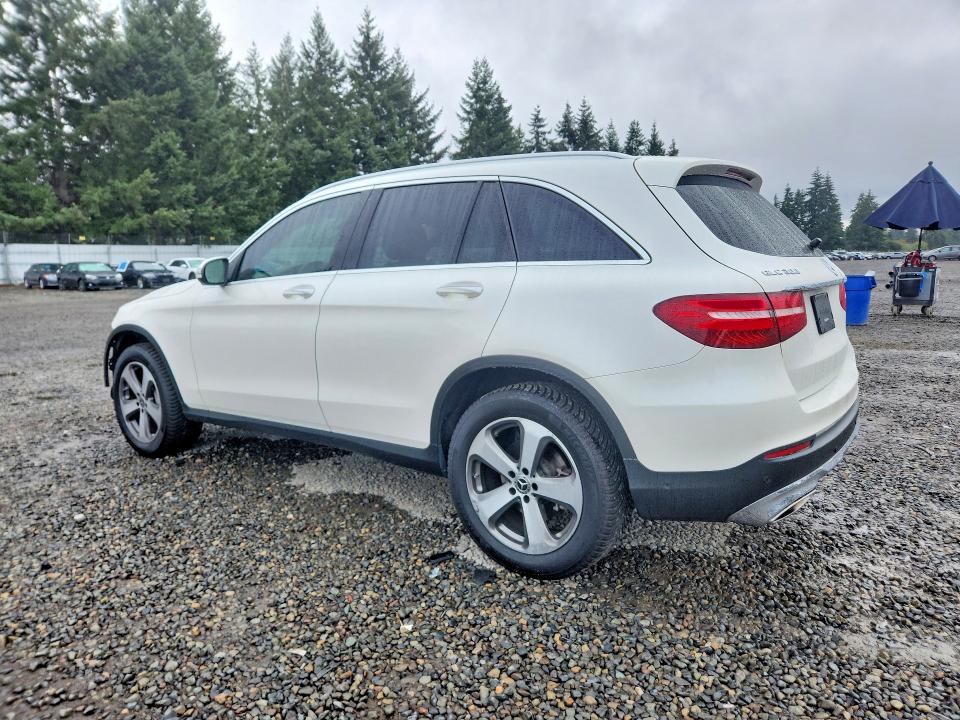 69632596 :رقم المزاد ، WDC0G4KB9HV010049 vin ، 2017 Mercedes-benz Glc مزاد بيع