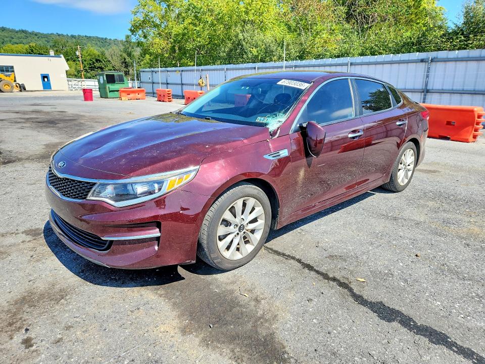 Aukcja sprzedaży 2018 Kia Optima, vin: 5XXGT4L38JG262724, numer aukcji: 67903036
