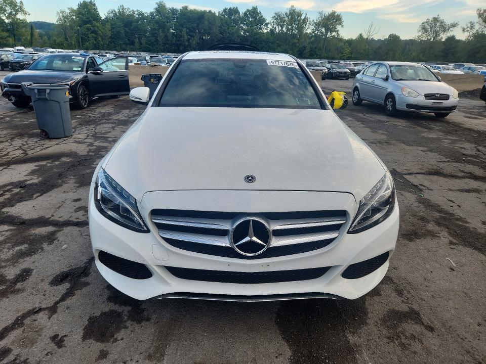 Продаж на аукціоні авто 2018 Mercedes-benz C, vin: 55SWF4KB2JU240246, номер лоту: 67717626