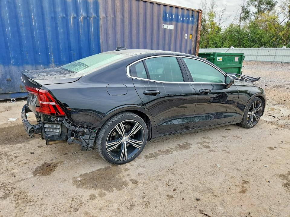 Продажа на аукционе авто 2019 Volvo S60, vin: 7JR102FL1KG014888, номер лота: 70236426