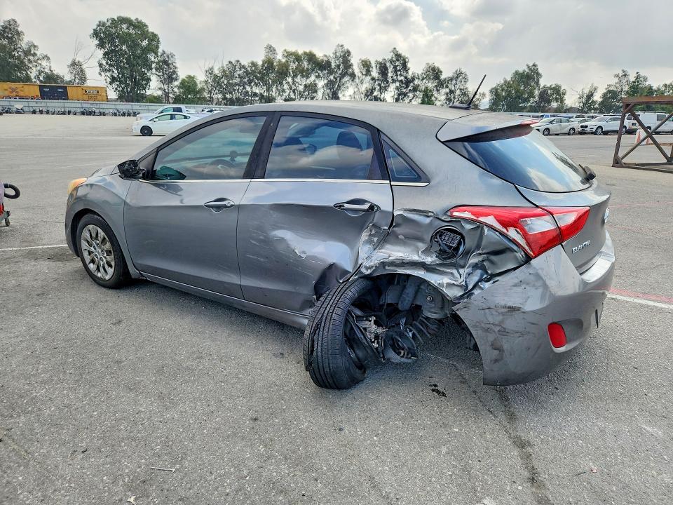 Aukcja sprzedaży 2017 Hyundai Elantra Gt, vin: KMHD35LHXHU360979, numer aukcji: 69798526