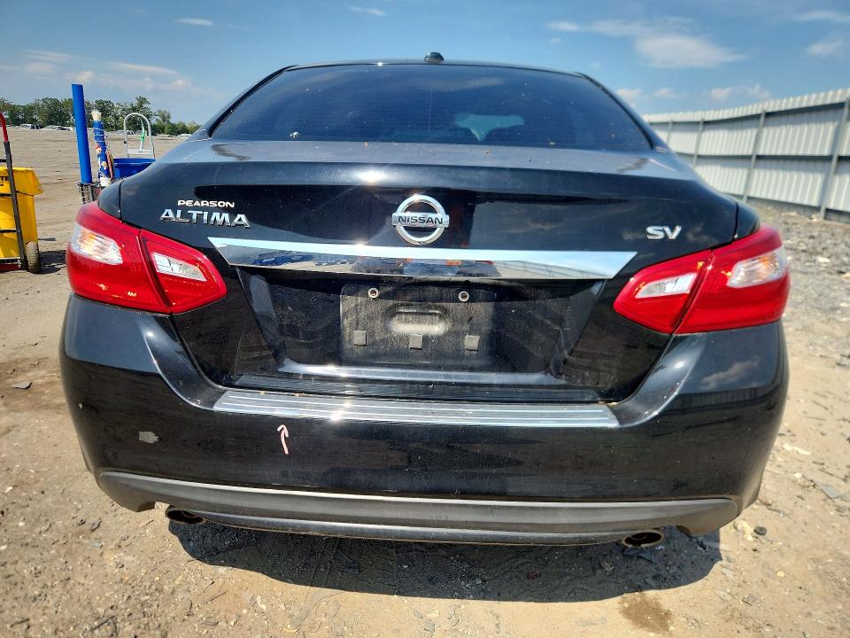 2017 Nissan Altima მანქანა იყიდება აუქციონზე, vin: 1N4AL3AP1HC115683, აუქციონის ნომერი: 66594126