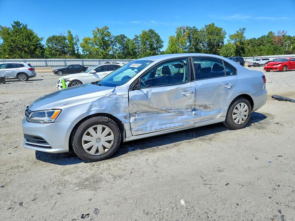 68428016 :رقم المزاد ، 3VW267AJ6GM242920 vin ، 2016 Volkswagen Jetta مزاد بيع