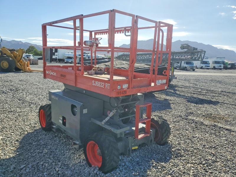 Продаж на аукціоні авто 2017 Skyjack Sj6832rt, vin: 37009956, номер лоту: 69312636