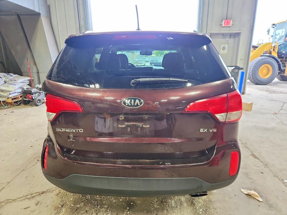 69635056 :رقم المزاد ، 5XYKUDA75FG648212 vin ، 2015 Kia Sorento مزاد بيع