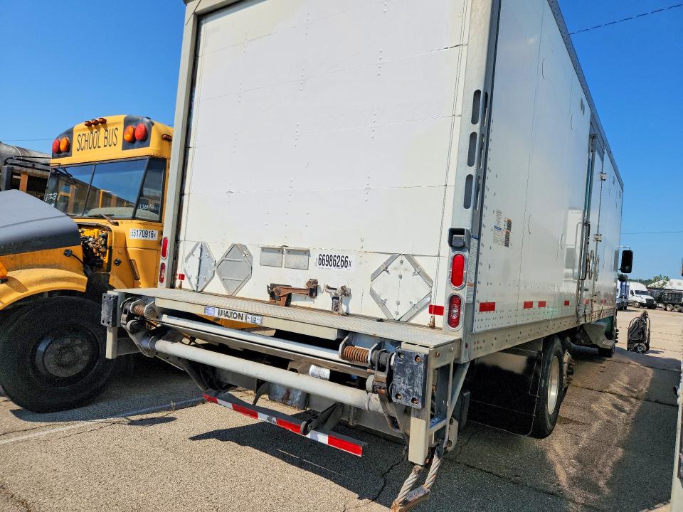 Продажа на аукционе авто 2018 Peterbilt 348, vin: 2NP3KM8X3JM482430, номер лота: 66986266