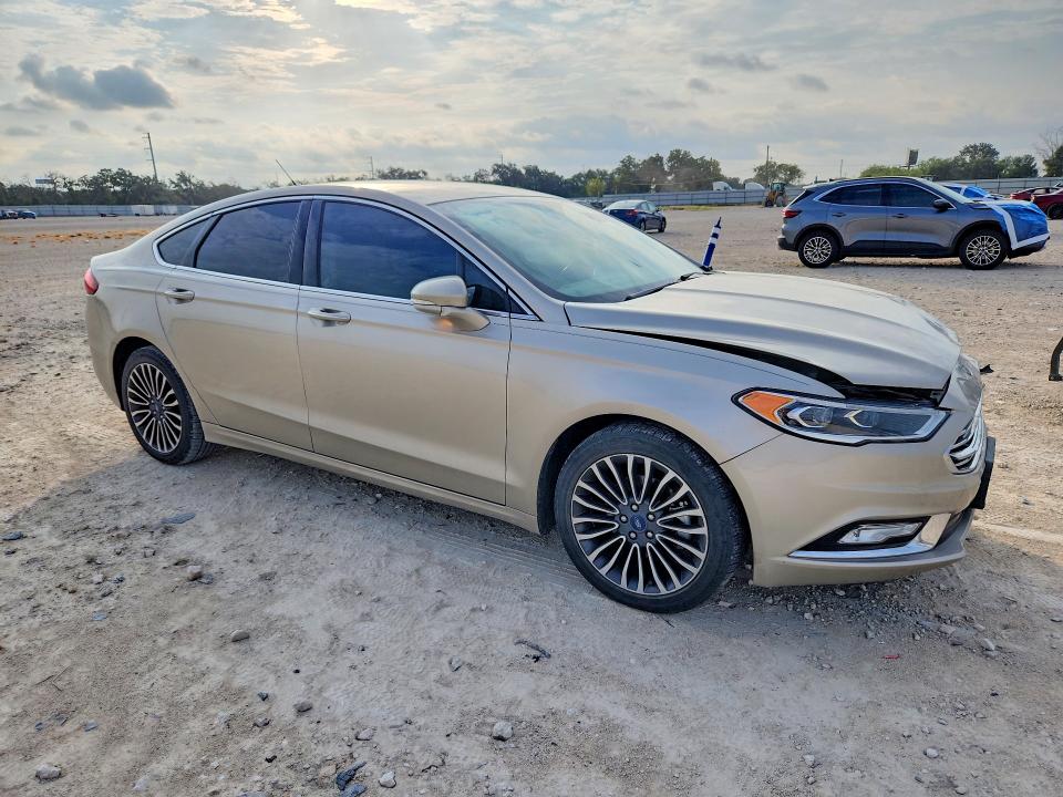 67380676 :رقم المزاد ، 3FA6P0H99HR407230 vin ، 2017 Ford Fusion مزاد بيع