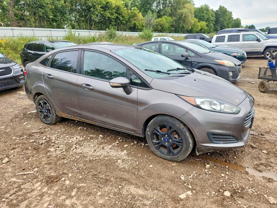 2014 Ford Fiesta მანქანა იყიდება აუქციონზე, vin: 3FADP4BJ3EM153296, აუქციონის ნომერი: 67511556