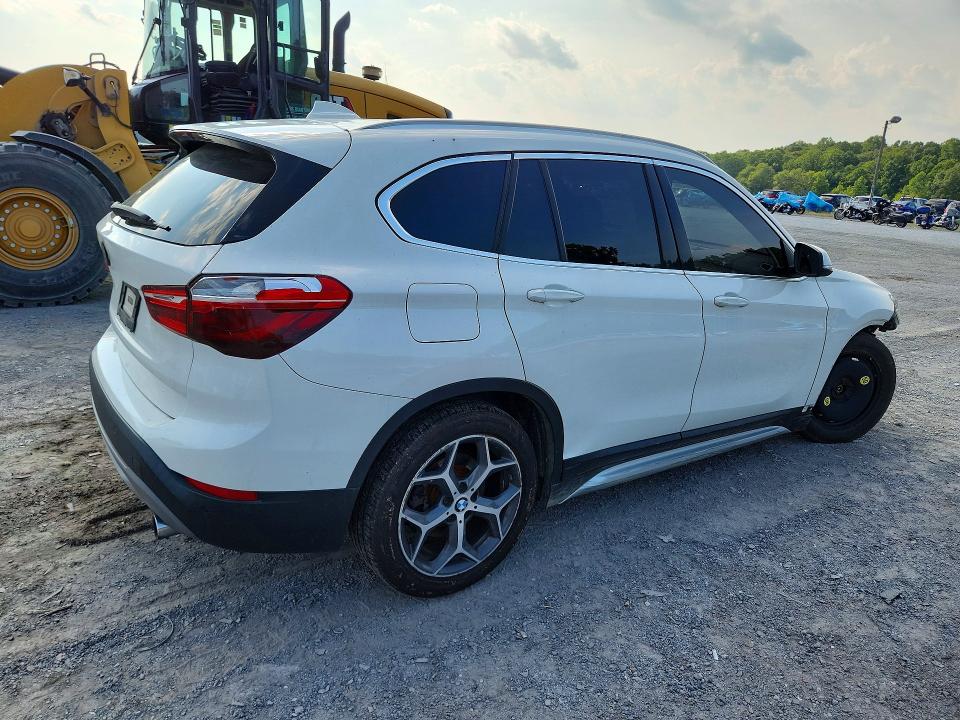 2018 Bmw X1 მანქანა იყიდება აუქციონზე, vin: WBXHT3C3XJ5K20528, აუქციონის ნომერი: 66980726