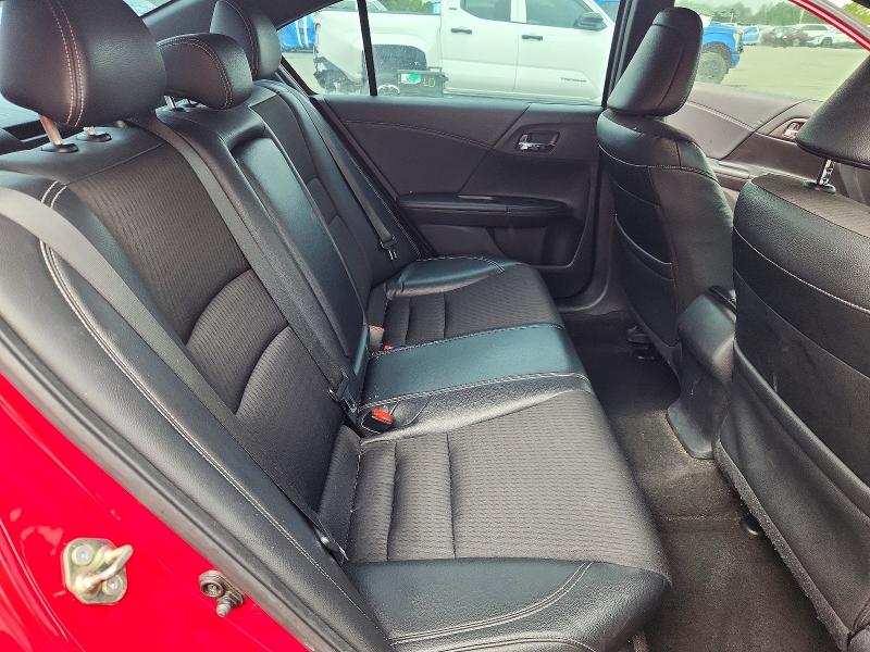 Продаж на аукціоні авто 2017 Honda Accord, vin: 1HGCR2F57HA213004, номер лоту: 70163356