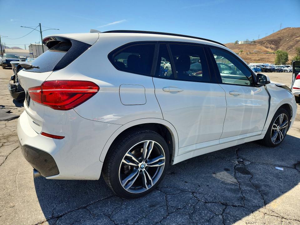 68317406 :رقم المزاد ، WBXHT3C31J5L28357 vin ، 2018 Bmw X1 مزاد بيع