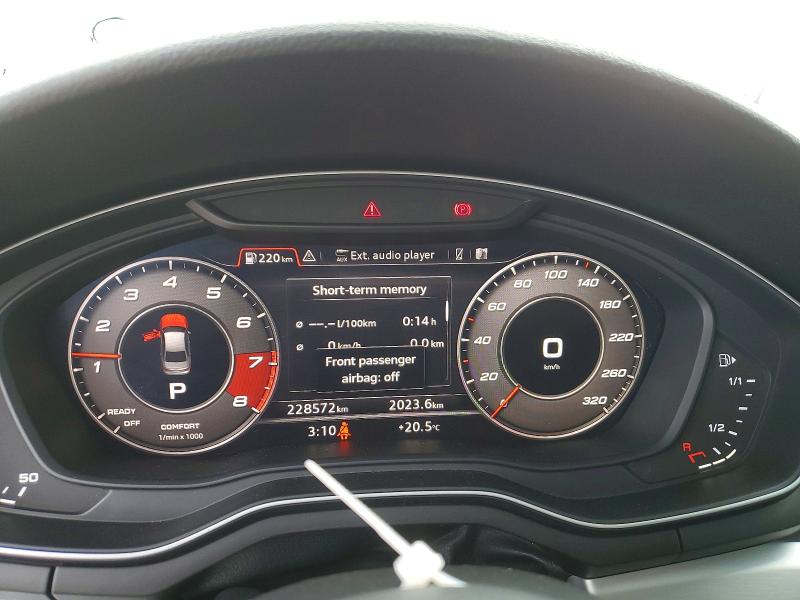Продажа на аукционе авто 2017 Audi A4, vin: WAUFNAF46HA169700, номер лота: 70546506