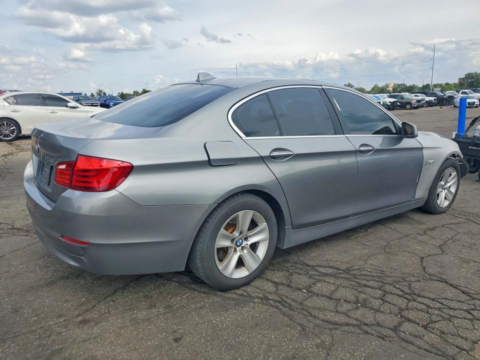 Продаж на аукціоні авто 2011 Bmw 528, vin: WBAFR1C58BDS36529, номер лоту: 69767866