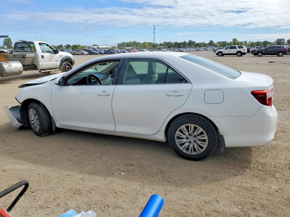Auction sale of the 2014 Toyota Camry, vin: 4T1BF1FK2EU313424, lot number: 69905276