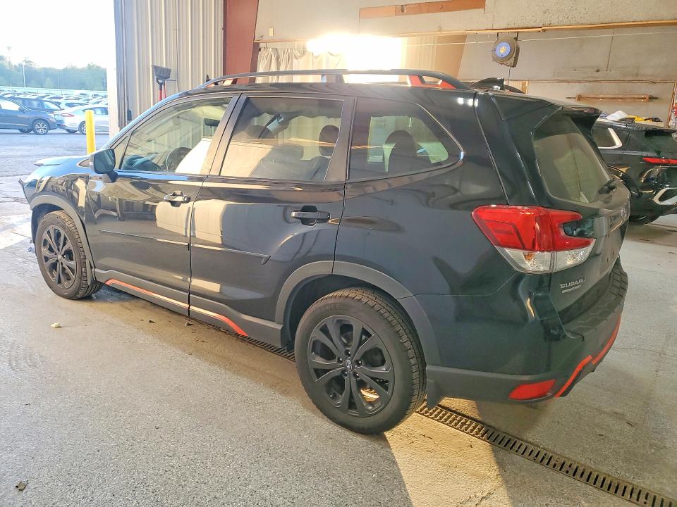 Продажа на аукционе авто 2023 Subaru Forester, vin: JF2SKAJC2PH422379, номер лота: 69927446