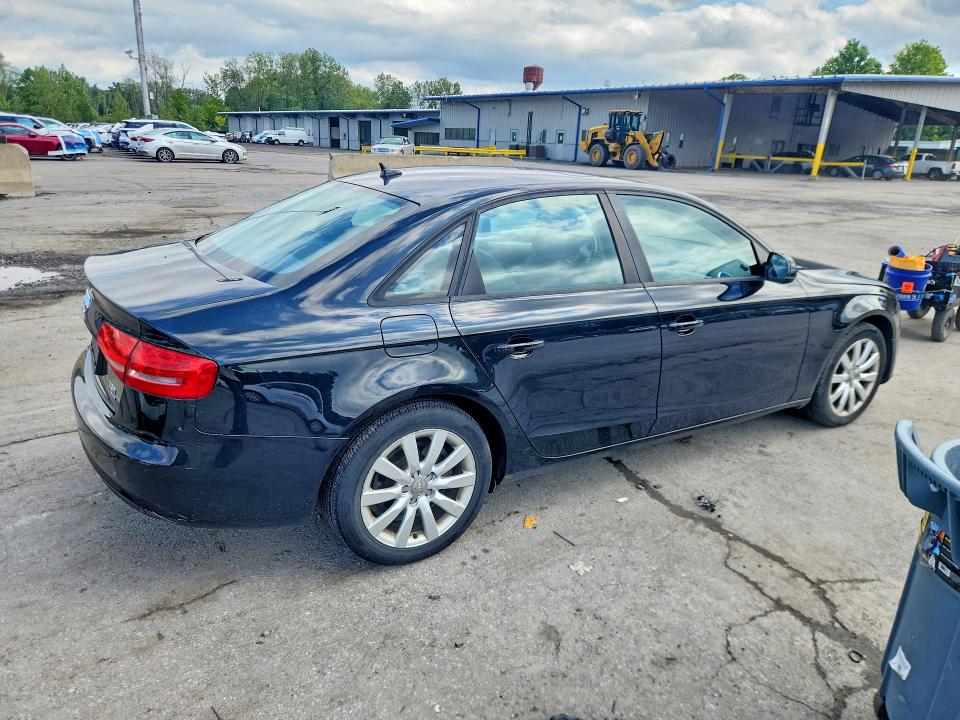 67709376 :رقم المزاد ، WAUBFAFL9EN033150 vin ، 2014 Audi A4 مزاد بيع