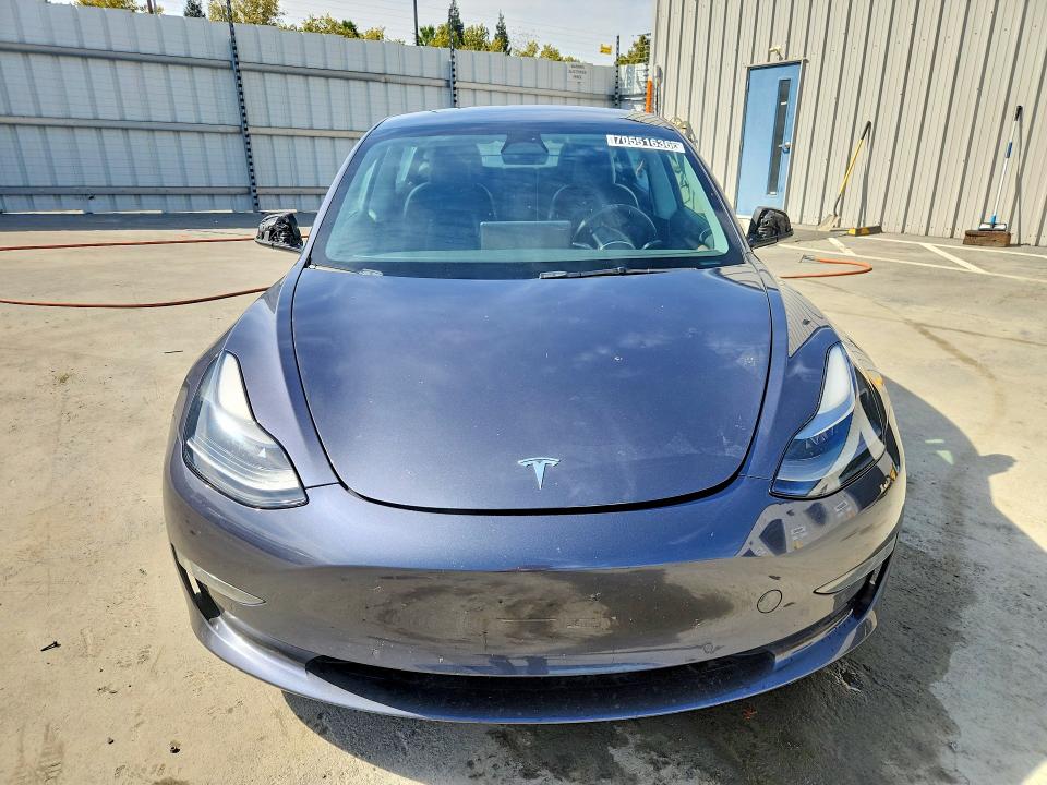 Продажа на аукционе авто 2022 Tesla Model 3, vin: 5YJ3E1EA8NF188362, номер лота: 70551636