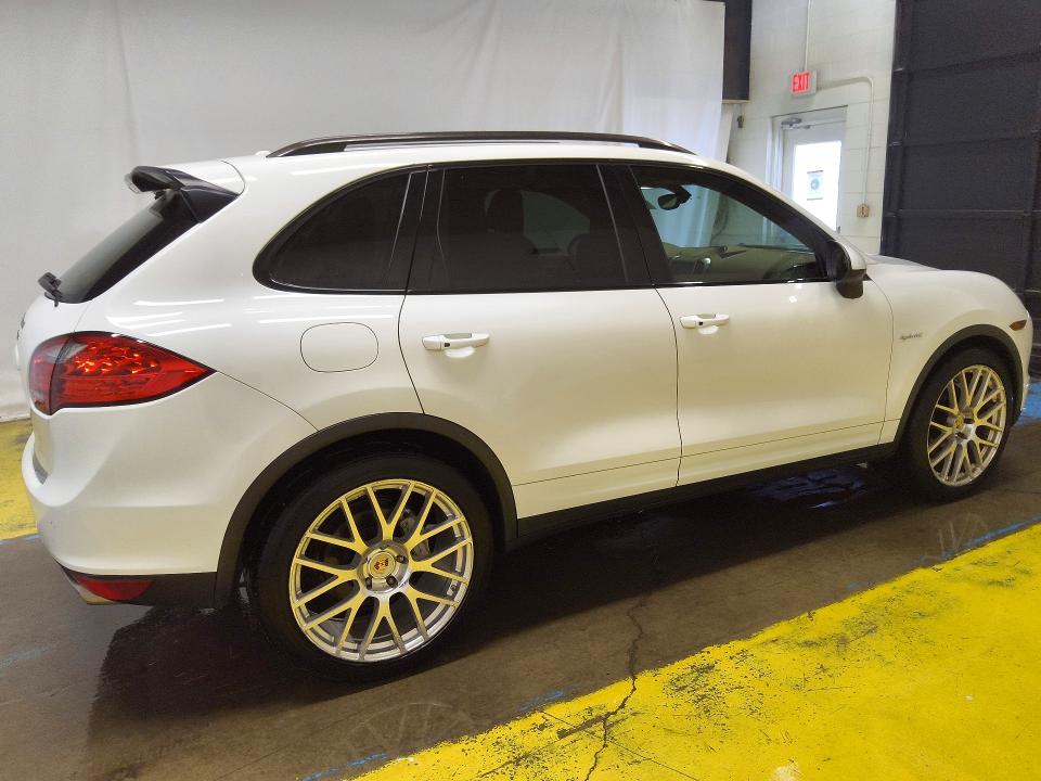 Aukcja sprzedaży 2013 Porsche Cayenne, vin: WP1AE2A26DLA15784, numer aukcji: 68591666