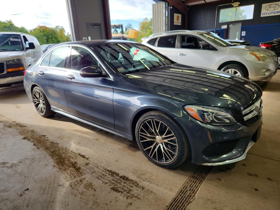 2015 Mercedes-benz C მანქანა იყიდება აუქციონზე, vin: 55SWF4KBXFU038942, აუქციონის ნომერი: 71254756