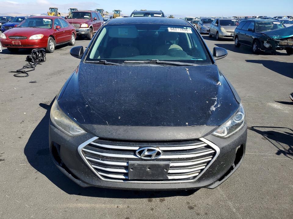 Продаж на аукціоні авто 2018 Hyundai Elantra, vin: 5NPD74LF1JH238366, номер лоту: 68211896