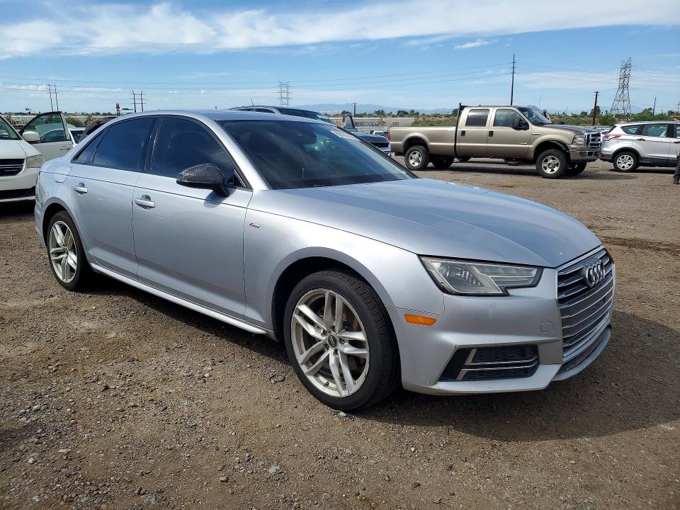 Продажа на аукционе авто 2017 Audi A4, vin: WAUKMAF46HN040107, номер лота: 69780126