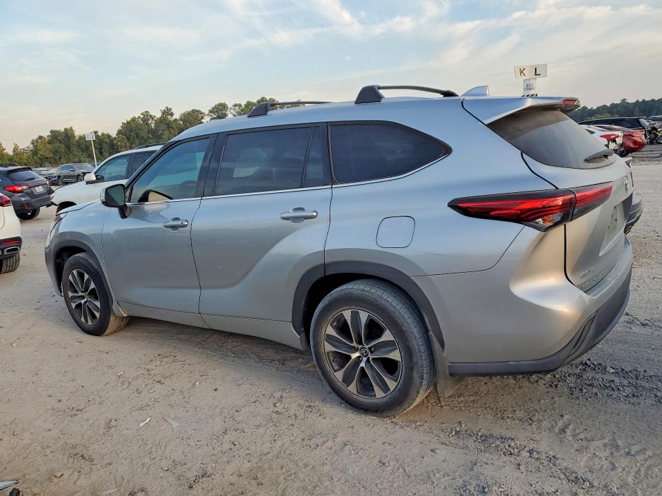 70478446 :رقم المزاد ، 5TDGZRAHXLS505896 vin ، 2020 Toyota Highlander مزاد بيع
