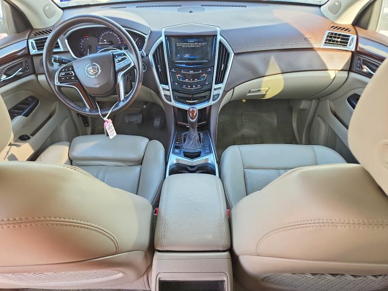 68088886 :رقم المزاد ، 3GYFNBE31FS568215 vin ، 2015 Cadillac Srx مزاد بيع