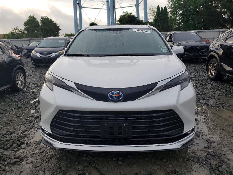 Aukcja sprzedaży 2024 Toyota Sienna, vin: 5TDJSKFC6RS122450, numer aukcji: 66370506