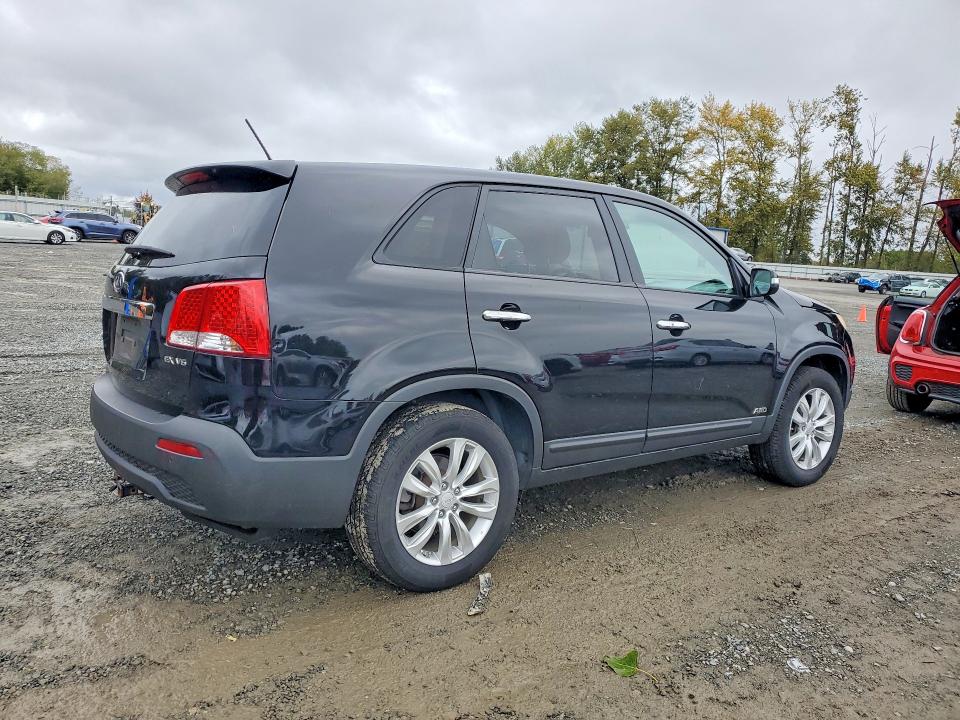 68792596 :رقم المزاد ، 5XYKUDA2XBG025070 vin ، 2011 Kia Sorento مزاد بيع