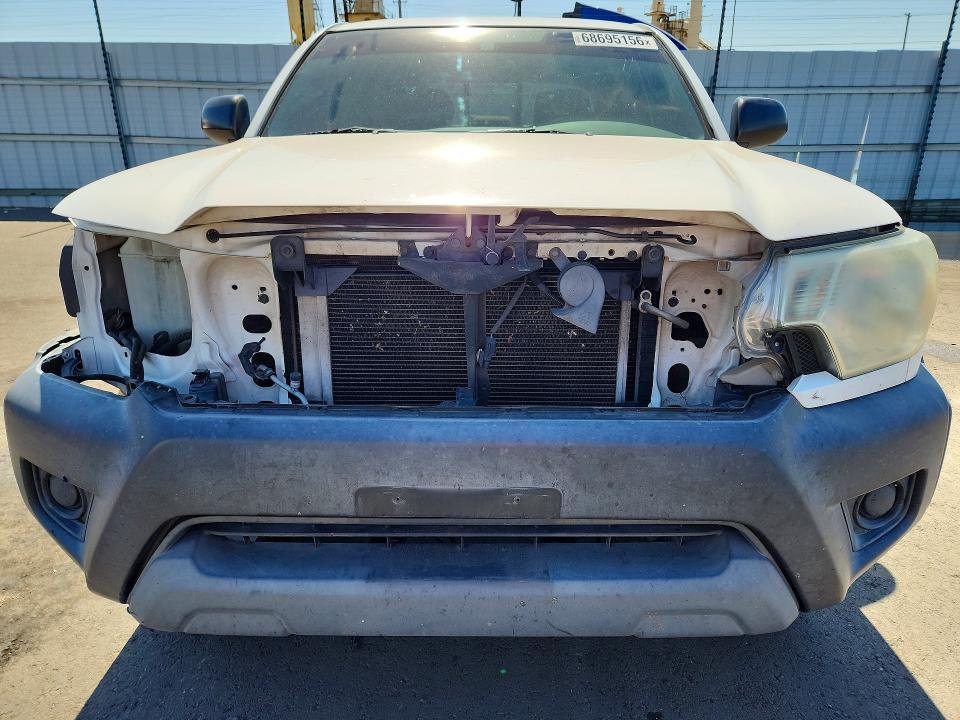 68695156 :رقم المزاد ، 5TFJX4CN2CX014590 vin ، 2012 Toyota Tacoma مزاد بيع
