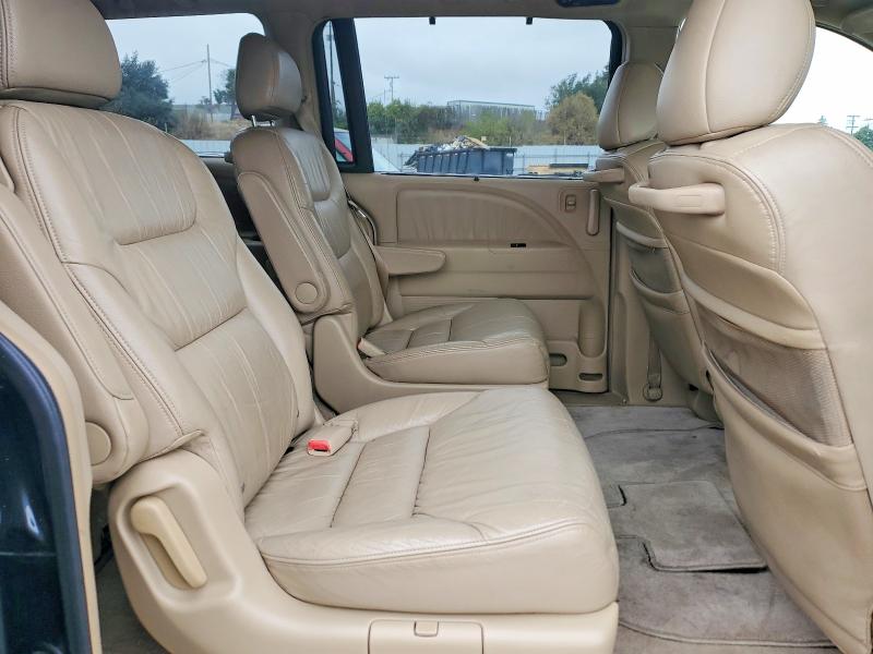 69941236 :رقم المزاد ، 5FNRL38685B048637 vin ، 2005 Honda Odyssey مزاد بيع