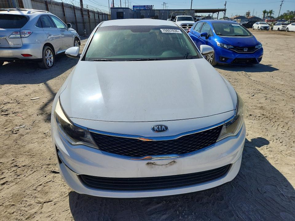 70807836 :رقم المزاد ، 5XXGT4L36JG206443 vin ، 2018 Kia Optima مزاد بيع