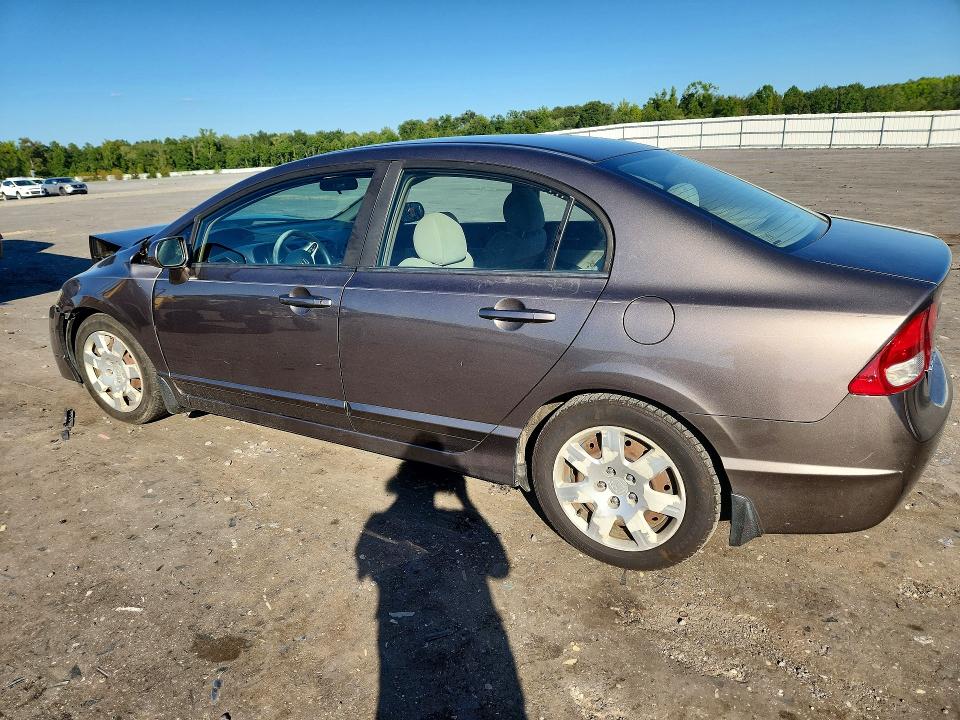 69244216 :رقم المزاد ، 19XFA1F54BE025199 vin ، 2011 Honda Civic مزاد بيع