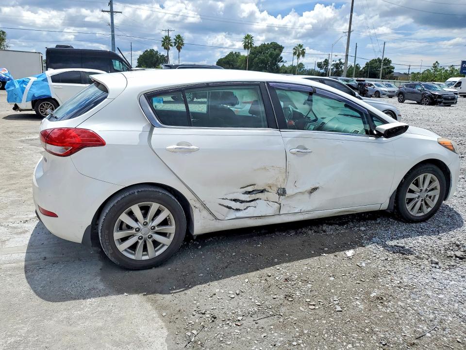 67517616 :رقم المزاد ، KNAFX5A85E5234570 vin ، 2014 Kia Forte مزاد بيع
