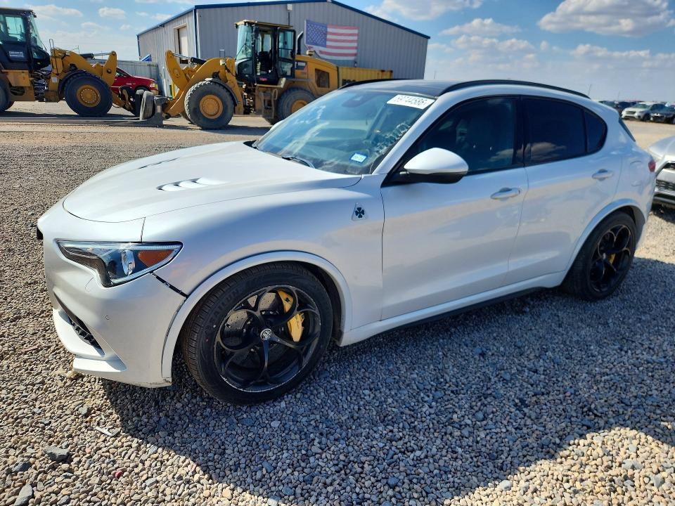 Продаж на аукціоні авто 2019 Alfa Romeo Stelvio, vin: ZASPAKEV3K7C29835, номер лоту: 69744586