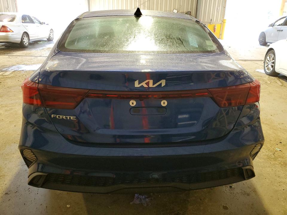 68963706 :رقم المزاد ، 3KPF24AD8RE821655 vin ، 2024 Kia Forte مزاد بيع