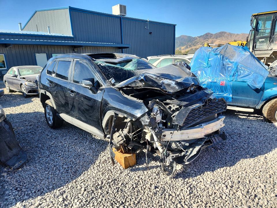 Продажа на аукционе авто 2019 Toyota Rav4, vin: JTMP1RFV4KJ002107, номер лота: 67291506