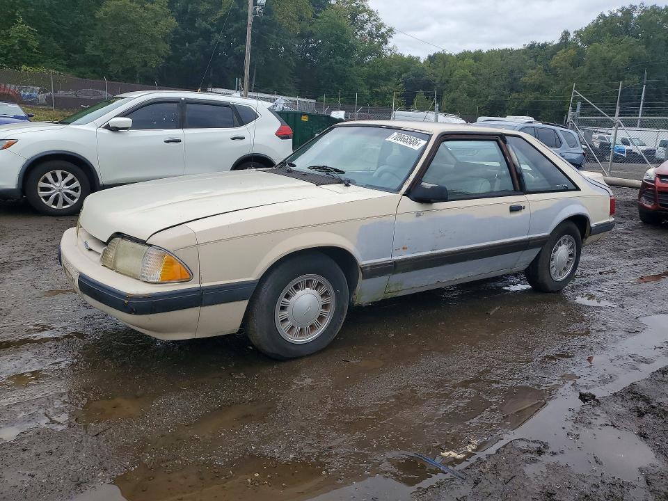 70968586 :رقم المزاد ، 1FABP41A9HF138251 vin ، 1987 Ford Mustang مزاد بيع