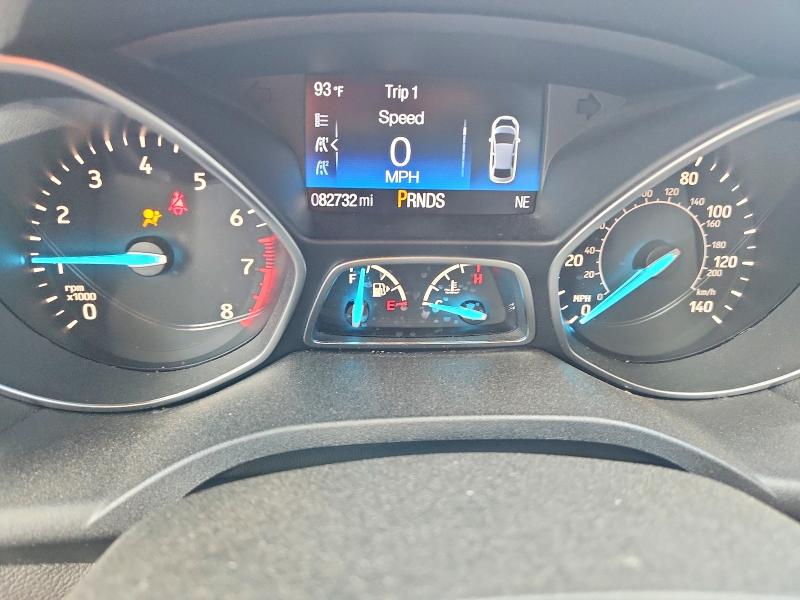 Продажа на аукционе авто 2017 Ford Escape, vin: 1FMCU0GD7HUE83464, номер лота: 68433996