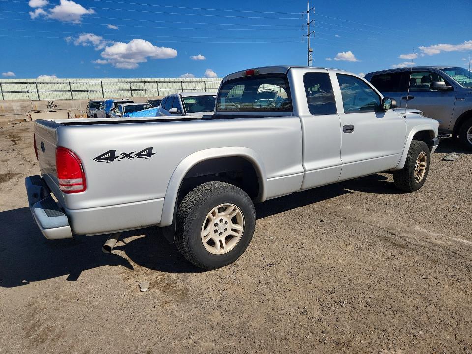 67291256 :رقم المزاد ، 1D7HG32N34S749688 vin ، 2004 Dodge Dakota مزاد بيع
