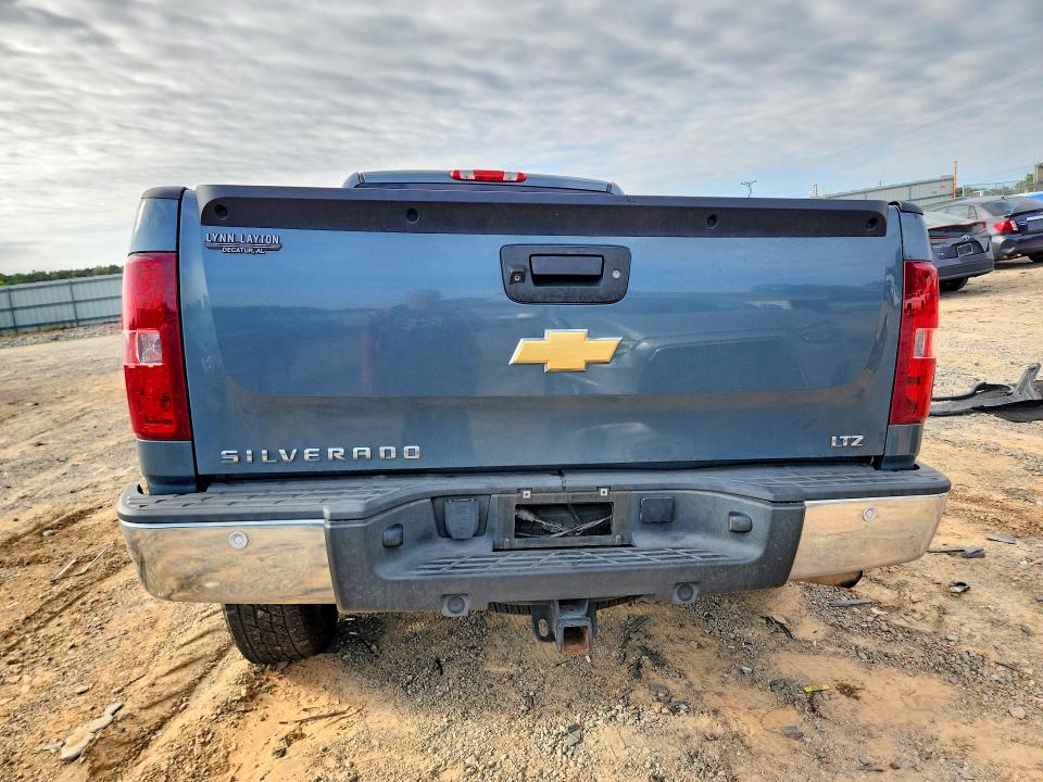 2013 Chevrolet Silverado მანქანა იყიდება აუქციონზე, vin: 1GCRKTE79DZ351595, აუქციონის ნომერი: 68862086