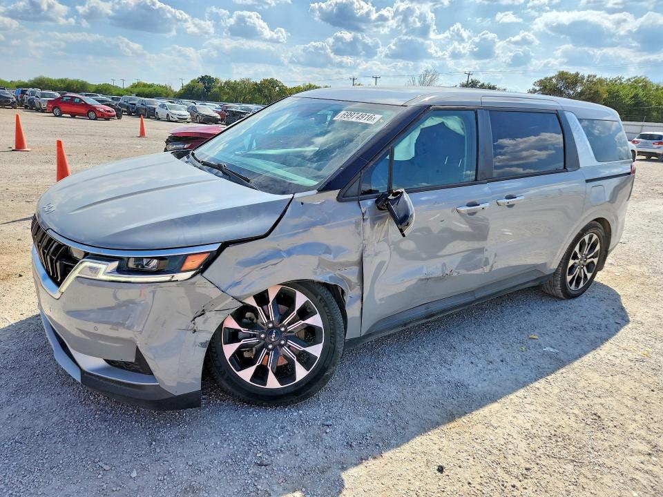 Продажа на аукционе авто 2022 Kia Carnival, vin: KNDNC5H32N6086859, номер лота: 69974916